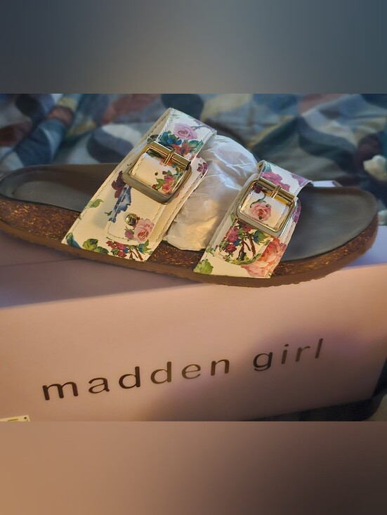 Madden Girl Shoes - Madden Women White Floral Double-Buckle Slide Sandalsm